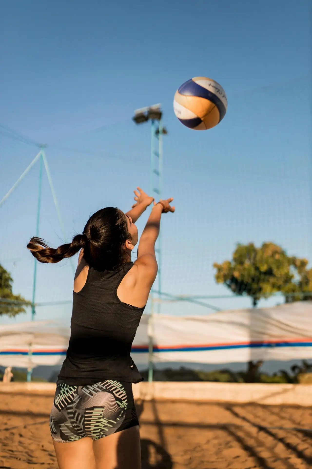 Photo 1686753768383 B2523cfd80a8 Ac4c8003 53dc 49f8 8b6d 8619f67b836b Scaled